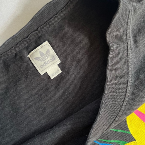 Adidas tee - Picture 4 of 4